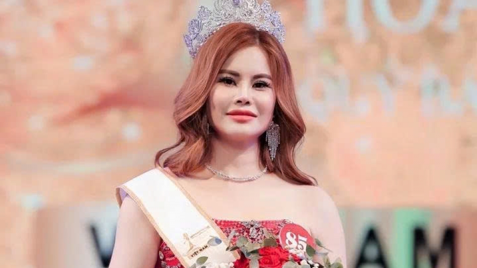 PhD holder to represent Vietnam at Mrs Supranational 2025